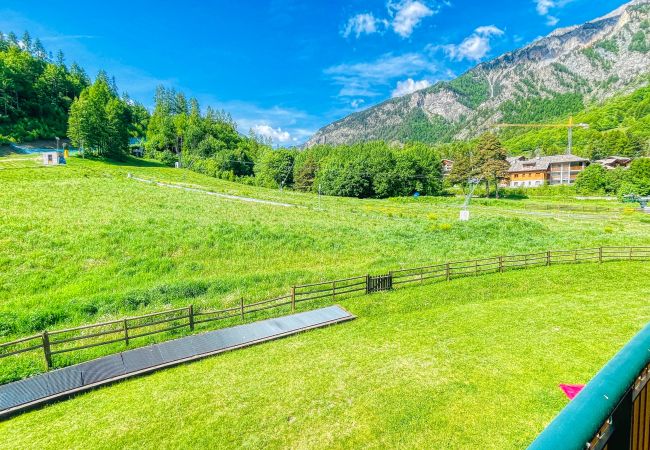 Appartamento a Bardonecchia - Appartamento Smith Alta Langa - Affitti Brevi Italia Appartamento a Bardonecchia - Appartamento Smith Alta Langa - Affitti Brevi Italia