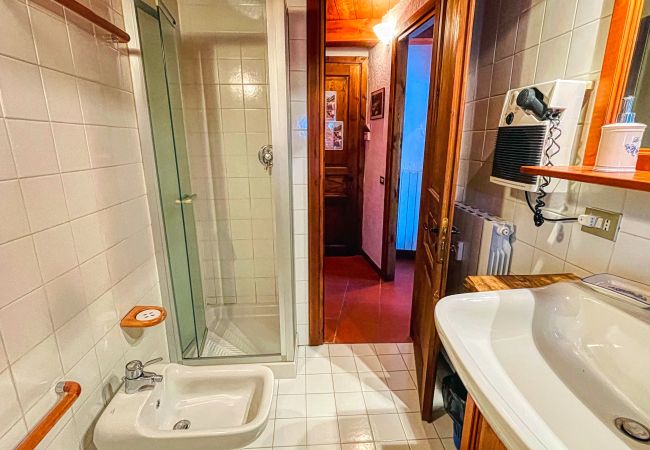 Appartamento a Bardonecchia - Appartamento Gleise La Fontana - Affitti Brevi Italia Appartamento a Bardonecchia - Appartamento Gleise La Fontana - Affitti Brevi Italia