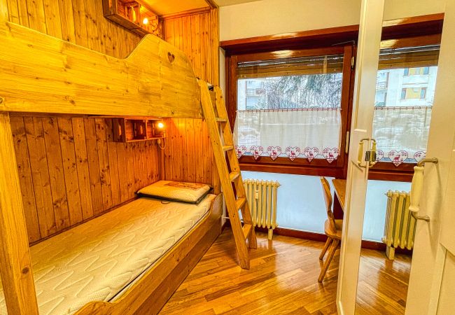 Appartamento a Bardonecchia - Appartamento Roma 79 - Affitti Brevi Italia Appartamento a Bardonecchia - Appartamento Roma 79 - Affitti Brevi Italia