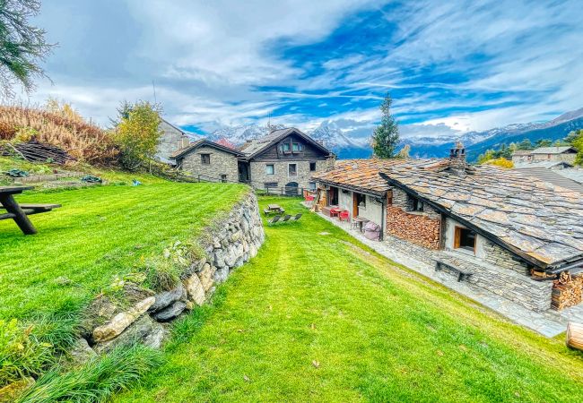 Baita a Sauze d´Oulx - Borgo Felice Fontana - Affitti Brevi Italia Baita a Sauze d´Oulx - Borgo Felice Fontana - Affitti Brevi Italia