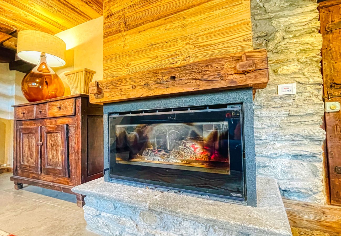 Baita a Sauze d´Oulx - Borgo Felice Fontana - Affitti Brevi Italia Baita a Sauze d´Oulx - Borgo Felice Fontana - Affitti Brevi Italia